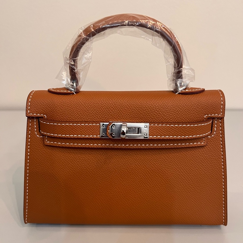 19cm Epsom Leather mini handbag with shoulder strap, Silver hardware